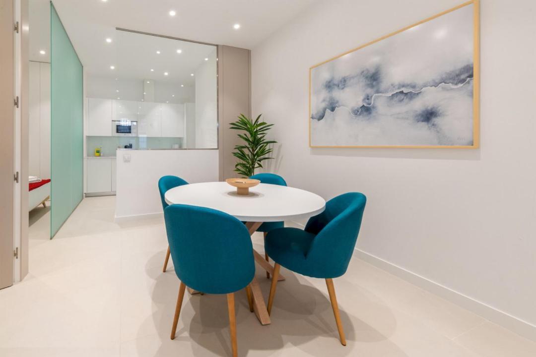 2 Bedrooms 2 Bathrooms Furnished - Delicias - Modern- Mintystay Madrid Exterior foto